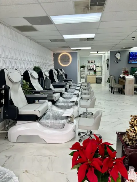 A relaxing pedicure station with a clean spa chair at Hien Vu Nails in Champaign